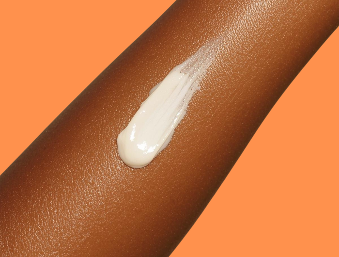 <h5><span style="text-decoration:underline">Check out our  best-selling items available now</span></h5><h2>Popular Picks</h2><p>Explore the finest for your skin's natural glow</p>